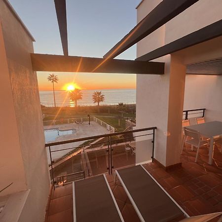 Sunrise Beach Front - Casares Del Mar Ngoại thất bức ảnh