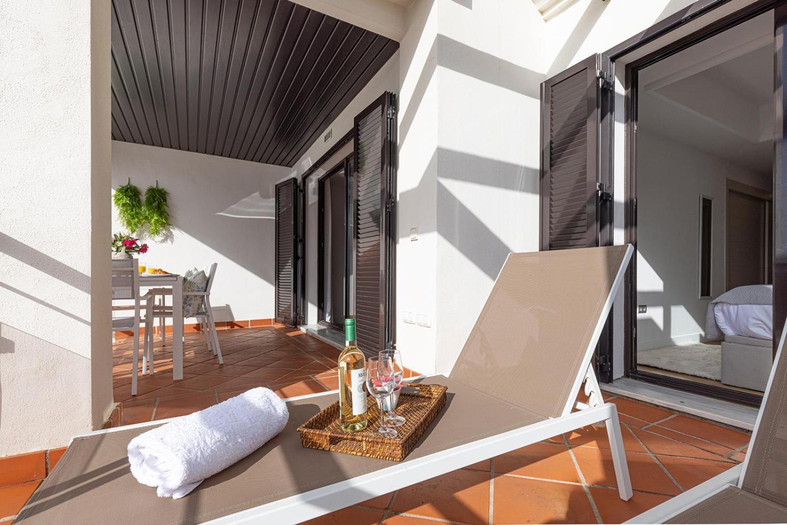 Sunrise Beach Front - Casares Del Mar Ngoại thất bức ảnh
