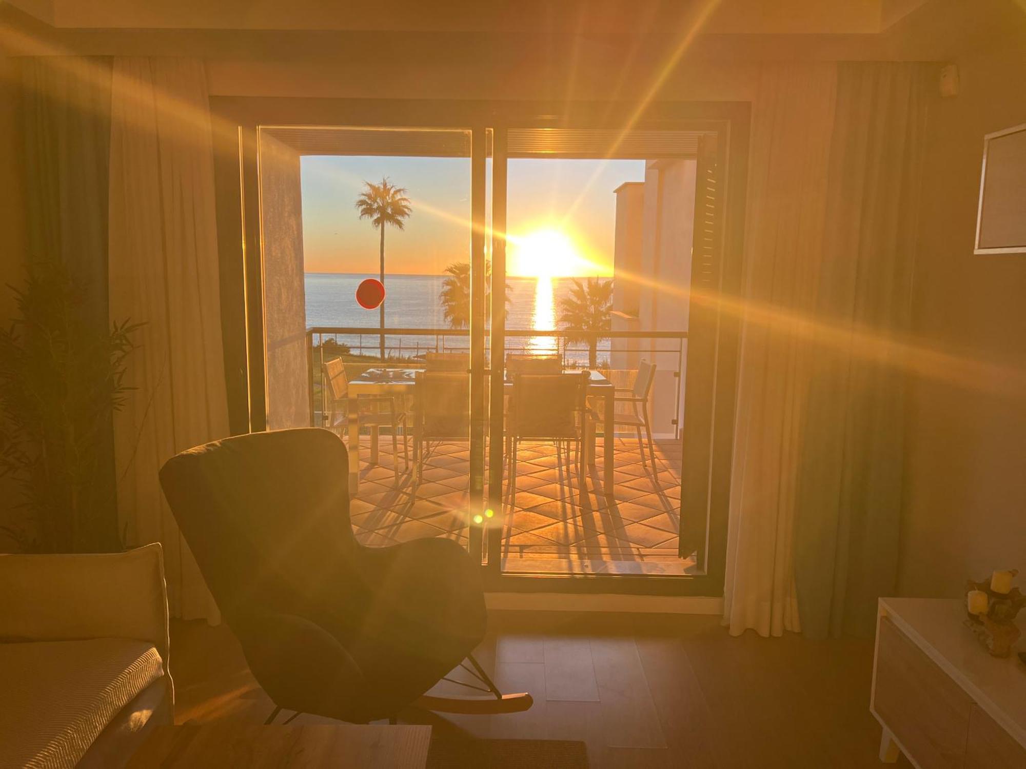 Sunrise Beach Front - Casares Del Mar Ngoại thất bức ảnh